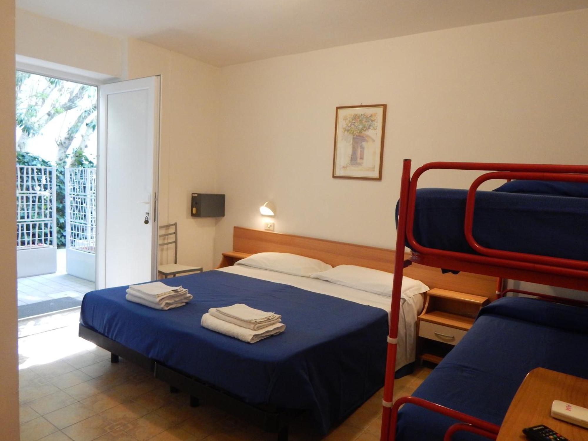Hotel Vera Riccione Eksteriør bilde
