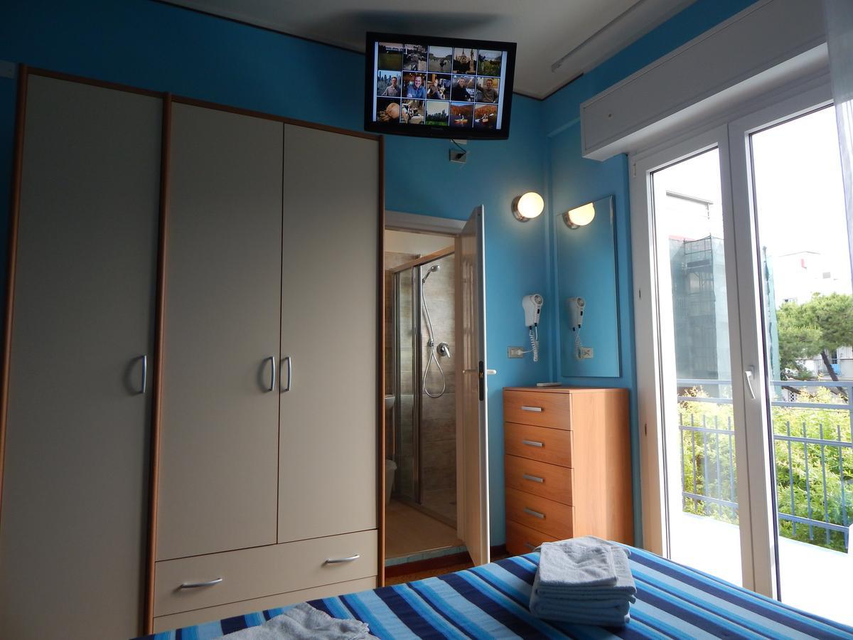 Hotel Vera Riccione Eksteriør bilde