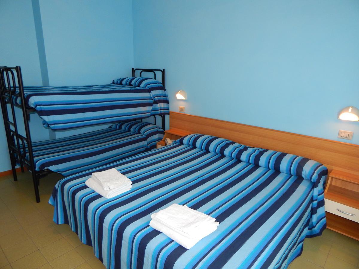 Hotel Vera Riccione Eksteriør bilde